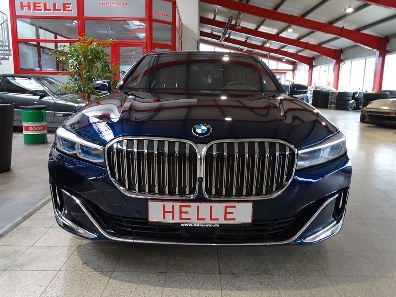 Gebraucht BMW M760 Executive 585 PS (430 kW) 2019 Tansanitblau ii metallic (metallic) Limousine