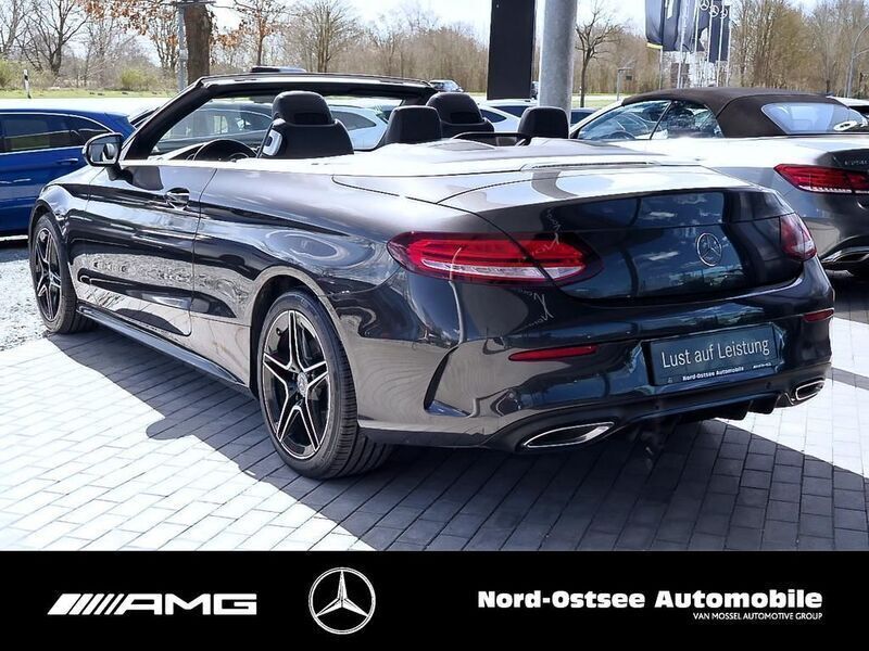 Gebraucht Mercedes C200 AMG 184 PS (135 kW) 2020 Grau Cabrio