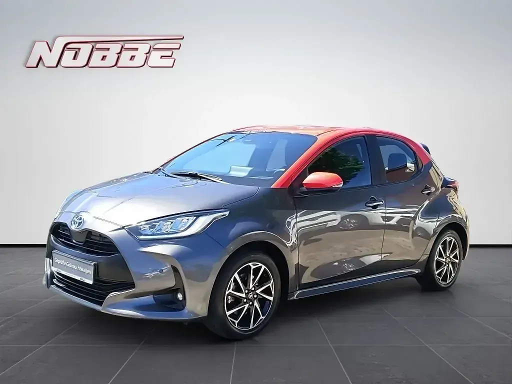 Gebraucht Toyota Yaris Hybrid 116 PS (85 kW) 2021 Limousine