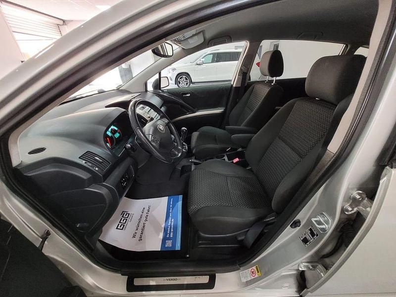 Gebraucht Toyota Corolla Sol 129 PS (94 kW) 2008 Silber Limousine