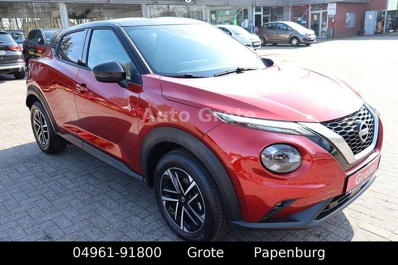 Gebraucht Nissan Juke N-Connecta 114 PS (83 kW) 2025 Rot SUV