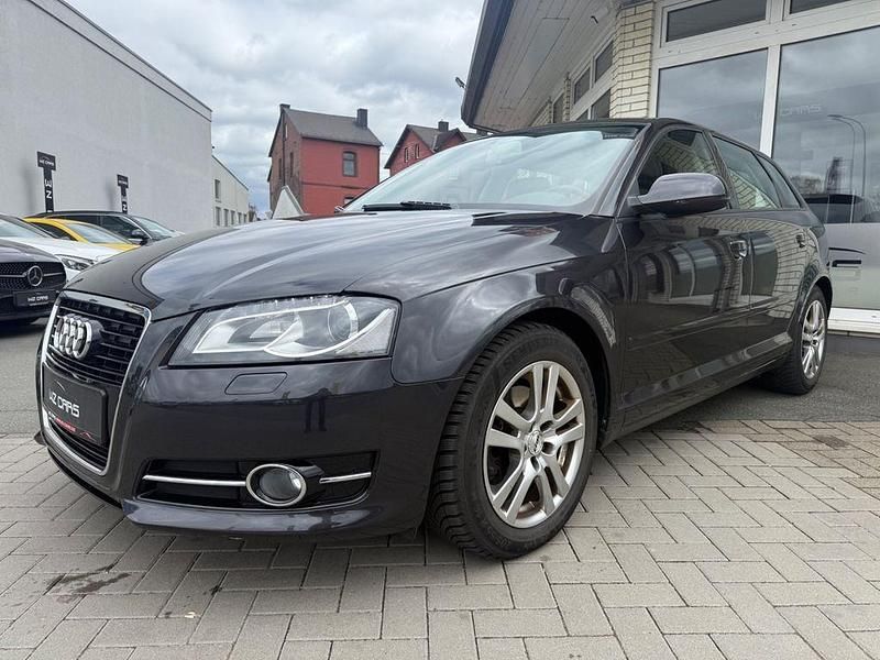 Gebraucht Audi A3 Ambition 160 PS (117 kW) 2010 Grau Kleinwagen