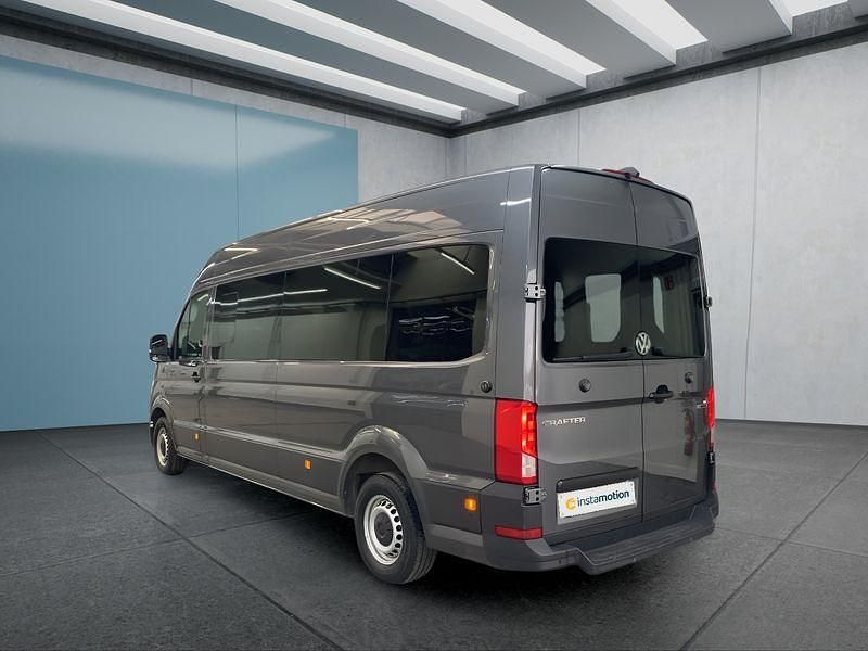 Gebraucht VW Crafter 177 PS (130 kW) 2021 Grau Van