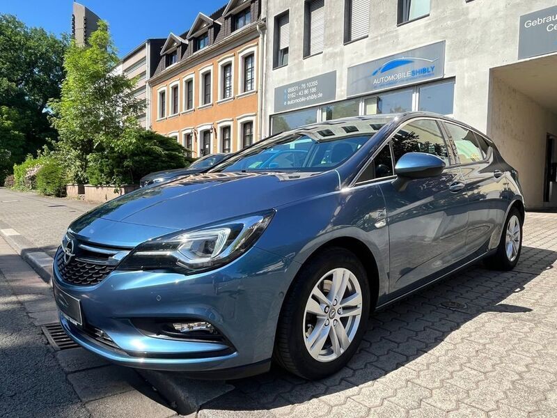 Blau Gebraucht 2017 Opel Astra Innovation Limousine | 6.990 € (Fairer Preis) - Bild 1/4