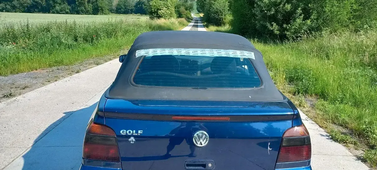 Gebraucht VW Golf Classicline 75 PS (55 kW) 1999 Blau Cabrio
