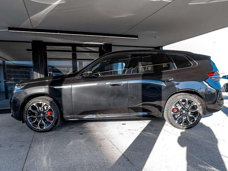 Gebraucht BMW X3 M Sport 190 PS (139 kW) 2025 Black sapphire metallic SUV
