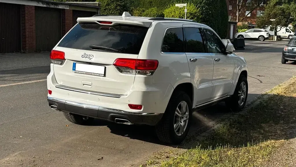 Gebraucht Jeep Grand Cherokee Summit 250 PS (183 kW) 2019 Weiß SUV