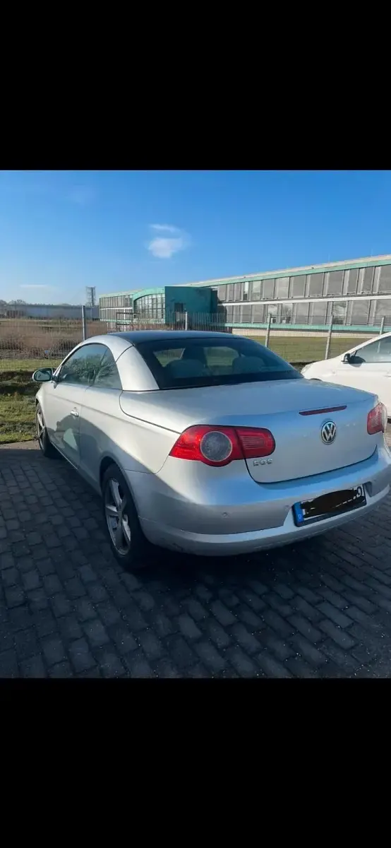 Używany VW Eos 115 KM (84 kW) 2006 Srebrny Kabriolet