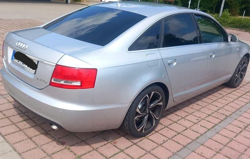 Silber Gebraucht 2007 Audi A6 Limousine | 5.400 € (Fairer Preis) - Bild 1/4