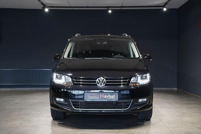 Gebraucht VW Sharan 150 PS (110 kW) 2018 Deep black Van / Kleinbus