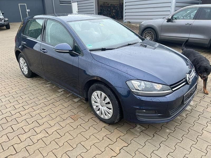 Second-hand VW Golf VII Comfortline 150 CP (110 kW) 2012 Albastru Berlinǎ