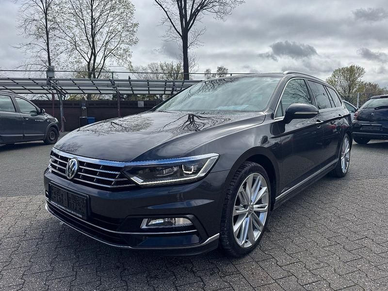 Gebraucht VW Passat 120 PS (88 kW) 2018 Schwarz Kombi