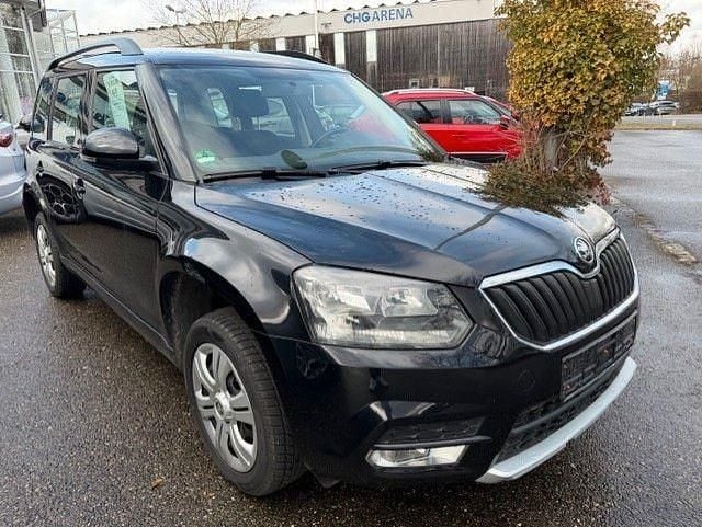 Gebraucht Skoda Yeti Adventure 110 PS (80 kW) 2017 Schwarz SUV