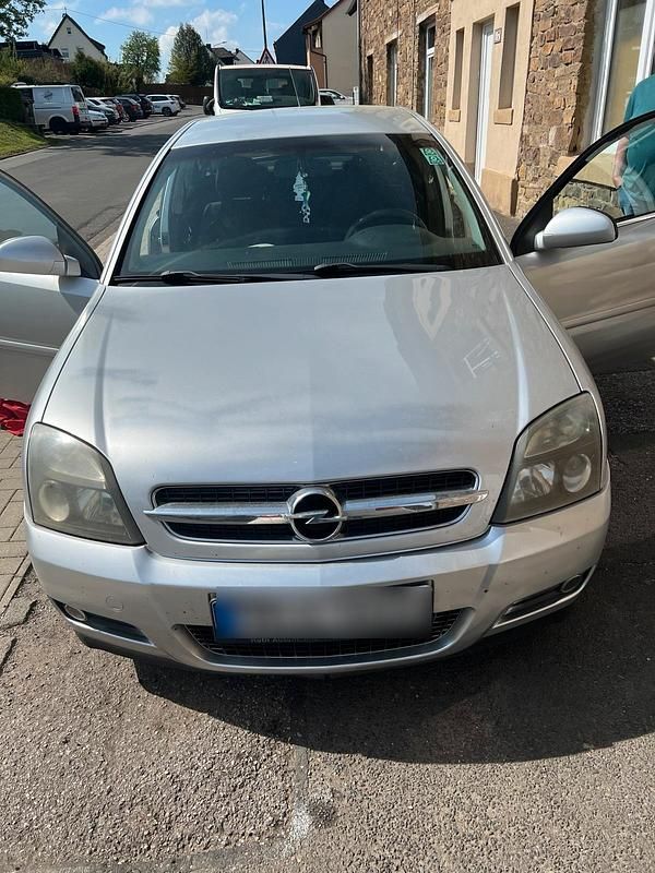 Second-hand Opel Vectra 2005 Berlinǎ
