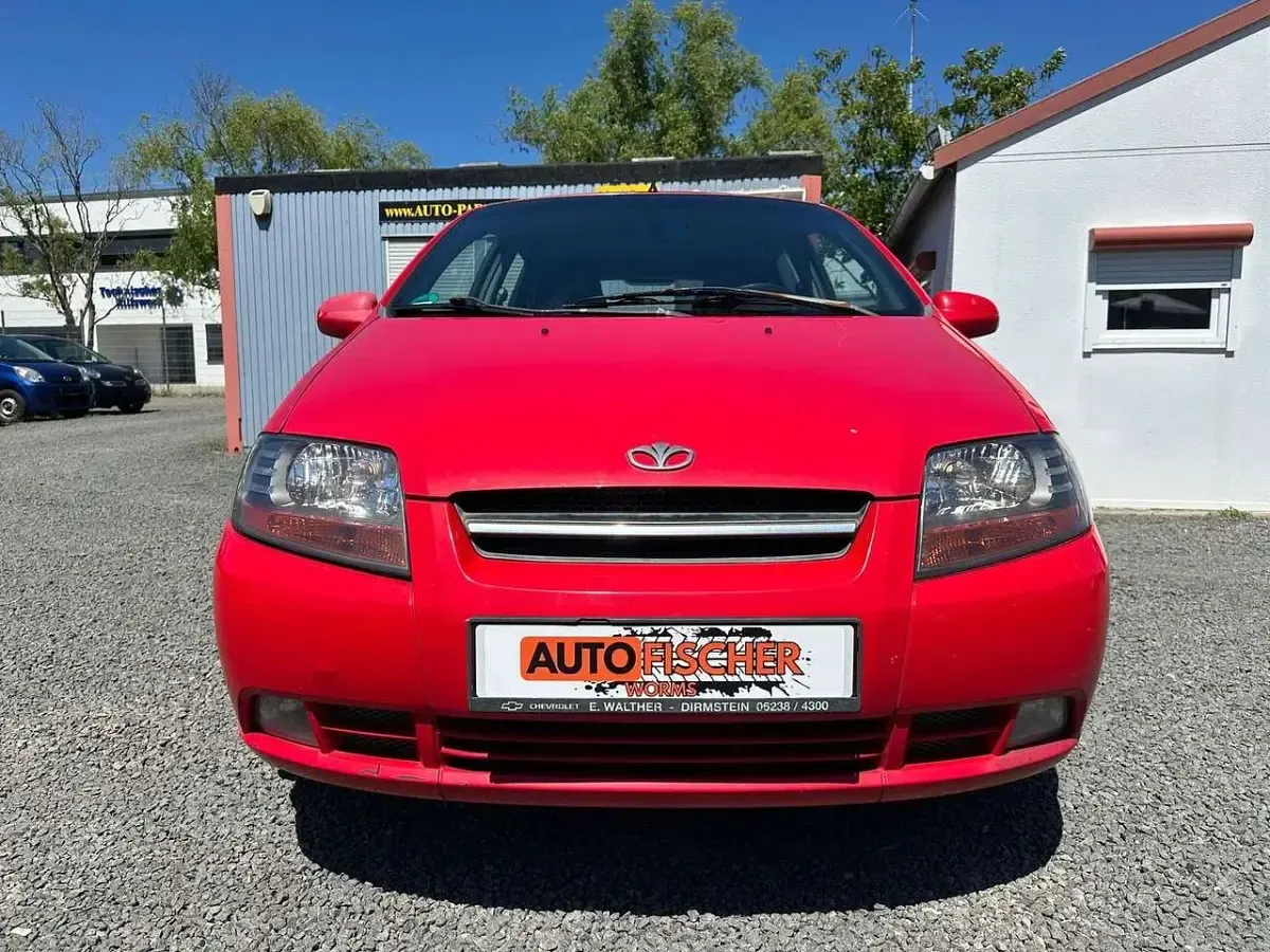 Gebraucht Chevrolet Kalos 94 PS (69 kW) 2003 Rot Kleinwagen