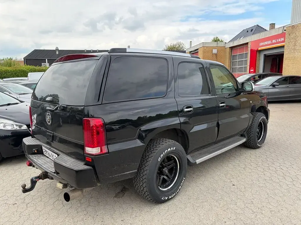 Gebraucht Cadillac Escalade 349 PS (256 kW) 2005 Schwarz SUV