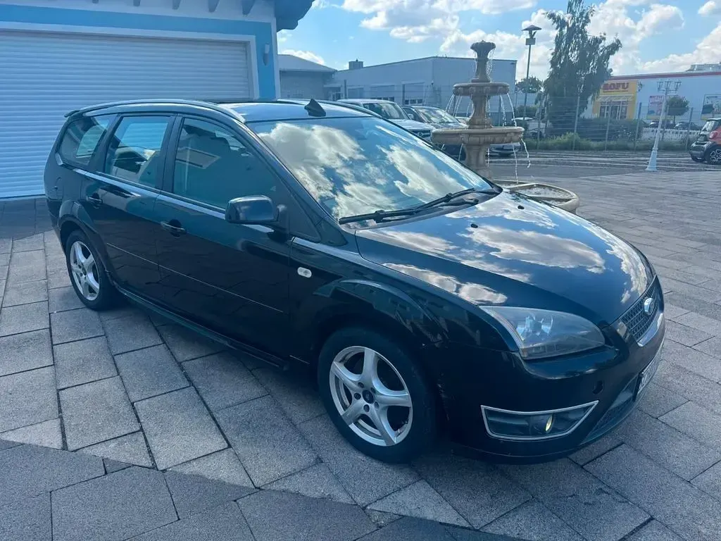 Gebraucht Ford Focus Sport 136 PS (100 kW) 2007 Schwarz Limousine