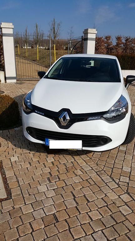 Gebraucht Renault Clio IV Authentique 65 PS (47 kW) 2015 Weiß Limousine