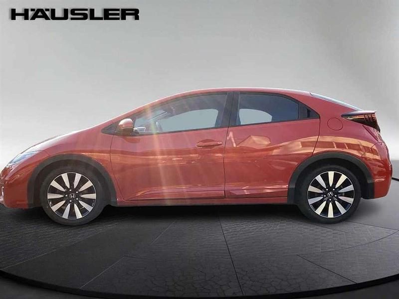 Gebraucht Honda Civic Elegance 141 PS (103 kW) 2016 Rot Limousine