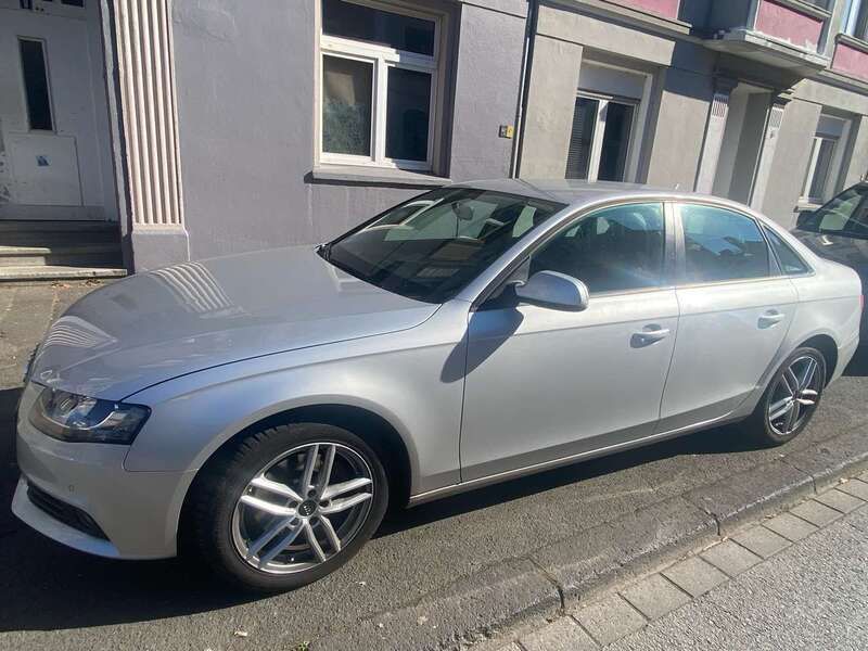 Gebraucht 2009 Audi A4 Ambiente Kombi | 5.300 € (Fairer Preis) - Bild 1/4