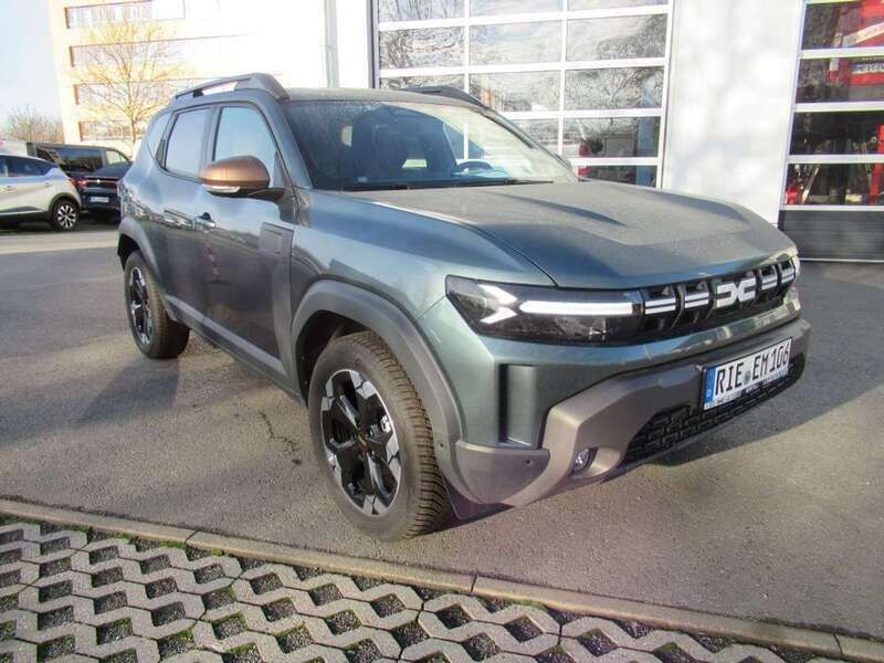 Gebraucht Dacia Duster Extreme 131 PS (96 kW) 2024 Zedergrün SUV