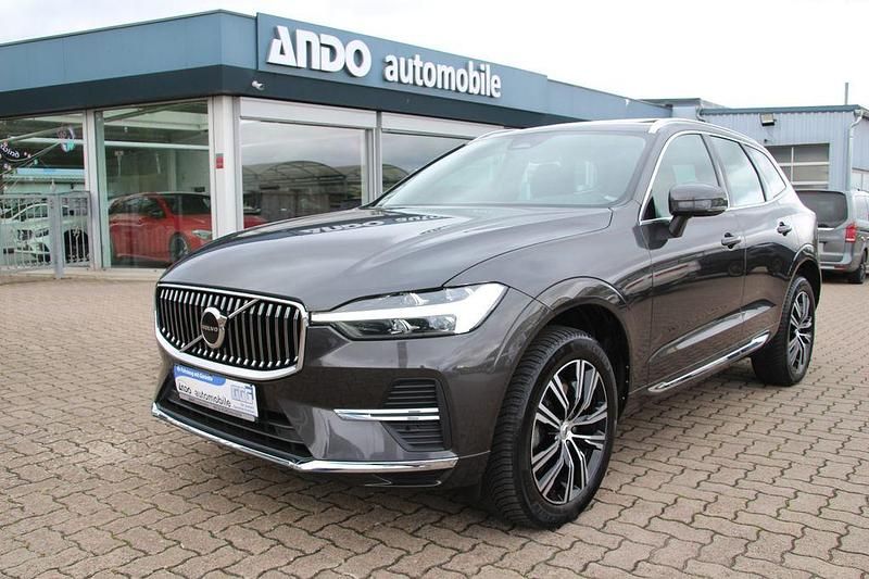 Grau Gebraucht 2022 Volvo XC60 Inscription SUV | 33.500 € (Superpreis) - Bild 1/4
