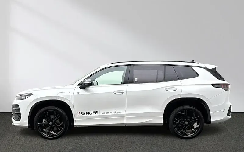 Gebraucht VW Tayron R-line 272 PS (200 kW) 2026 Weiß SUV
