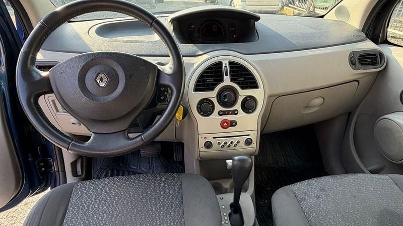 Gebraucht Renault Modus 88 PS (64 kW) 2005 Blau Van / Kleinbus