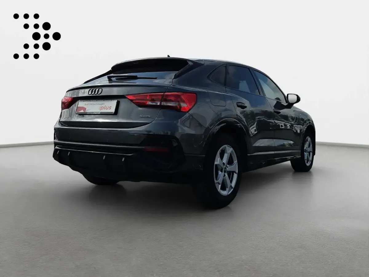 Gebraucht Audi Q3 Sportback S-Line 200 PS (147 kW) 2023 Daytonagrau perleffekt SUV