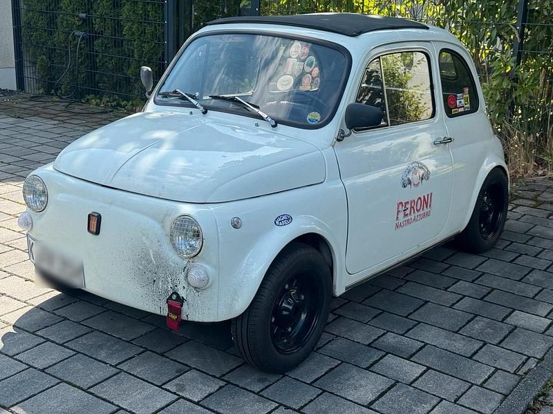 Weiß Gebraucht 1969 Fiat 500 Classica Limousine | 7.100 € - Bild 1/4