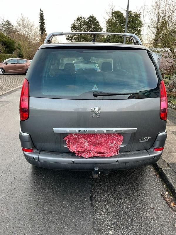 Gebraucht Peugeot 807 170 PS (125 kW) 2008 Grau Van / Kleinbus