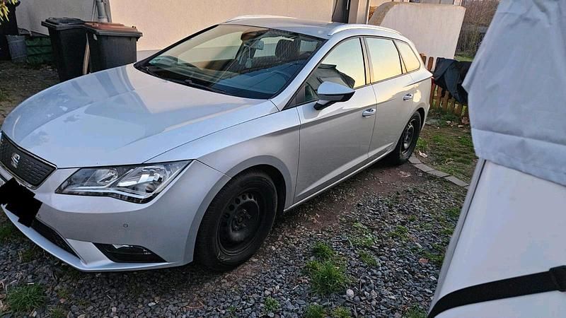 Gebraucht Seat Leon Ecomotive 110 PS (80 kW) 2016 Silber Kombi