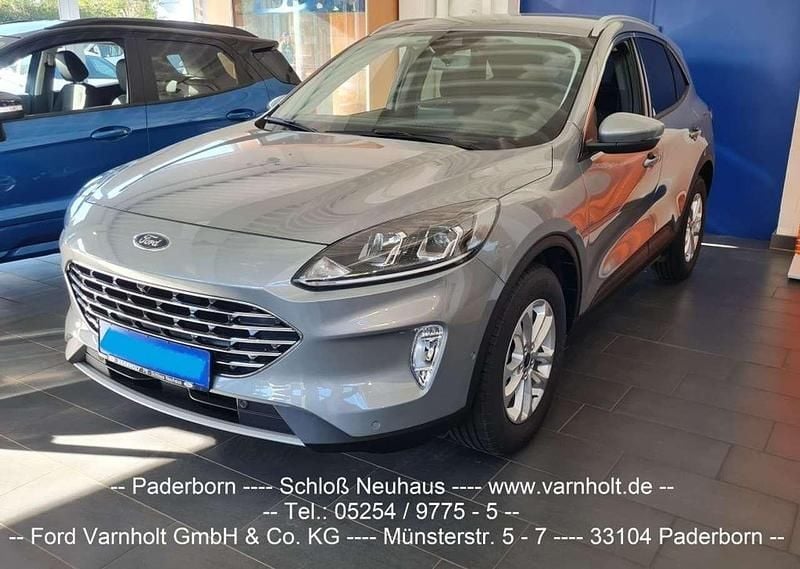 Solar silver metallic (metallic) Gebraucht 2023 Ford Kuga Titanium SUV | 26.980 € (Fairer Preis) - Bild 1/4