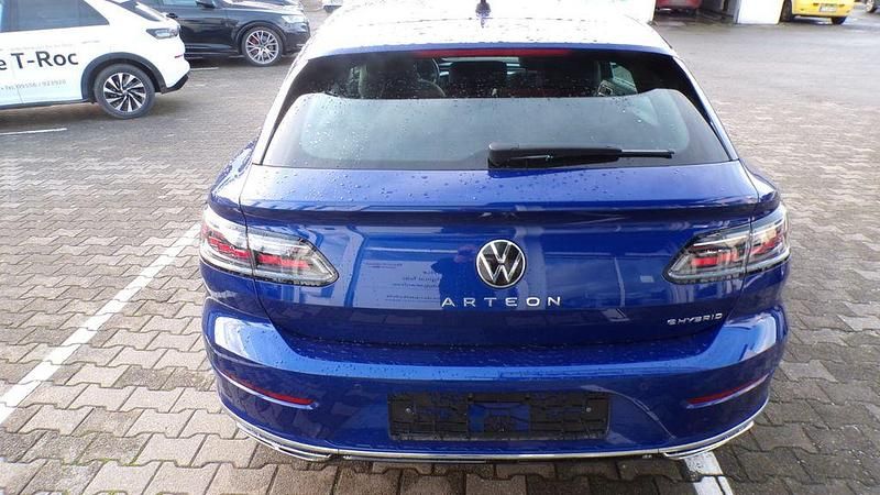 Gebraucht VW Arteon R-line 156 PS (114 kW) 2022 Blau Limousine