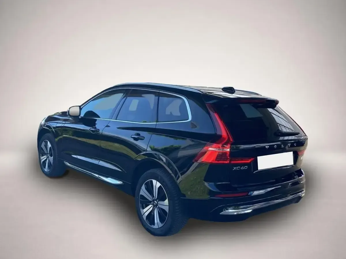 Gebraucht Volvo XC60 Inscription 398 PS (292 kW) 2023 Manufacturer SUV