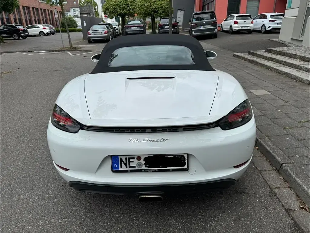 Gebraucht Porsche 718 Boxster 299 PS (219 kW) 2017 Weiß Cabrio