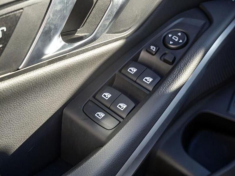 Gebraucht BMW 330 245 PS (180 kW) 2025 Grau Kombi