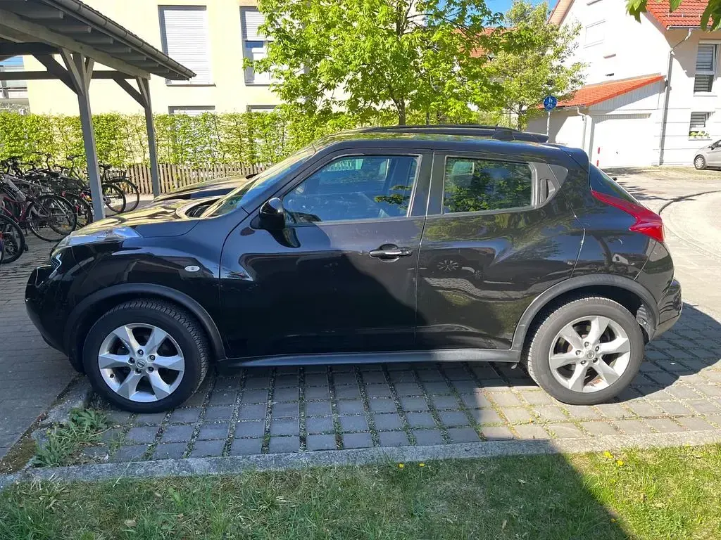Gebraucht Nissan Juke Acenta 117 PS (86 kW) 2012 Schwarz SUV