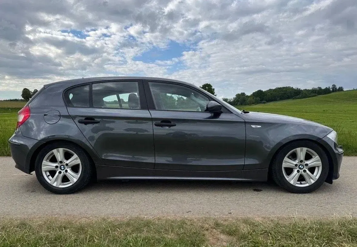 Käytetty BMW 116 Performance 116 HP (85 kW) 2005 Harmaa Viistoperä
