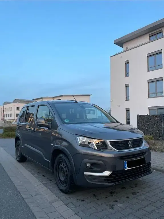 Gebraucht Peugeot Rifter Allure 110 PS (80 kW) 2020 Grau Van / Kleinbus