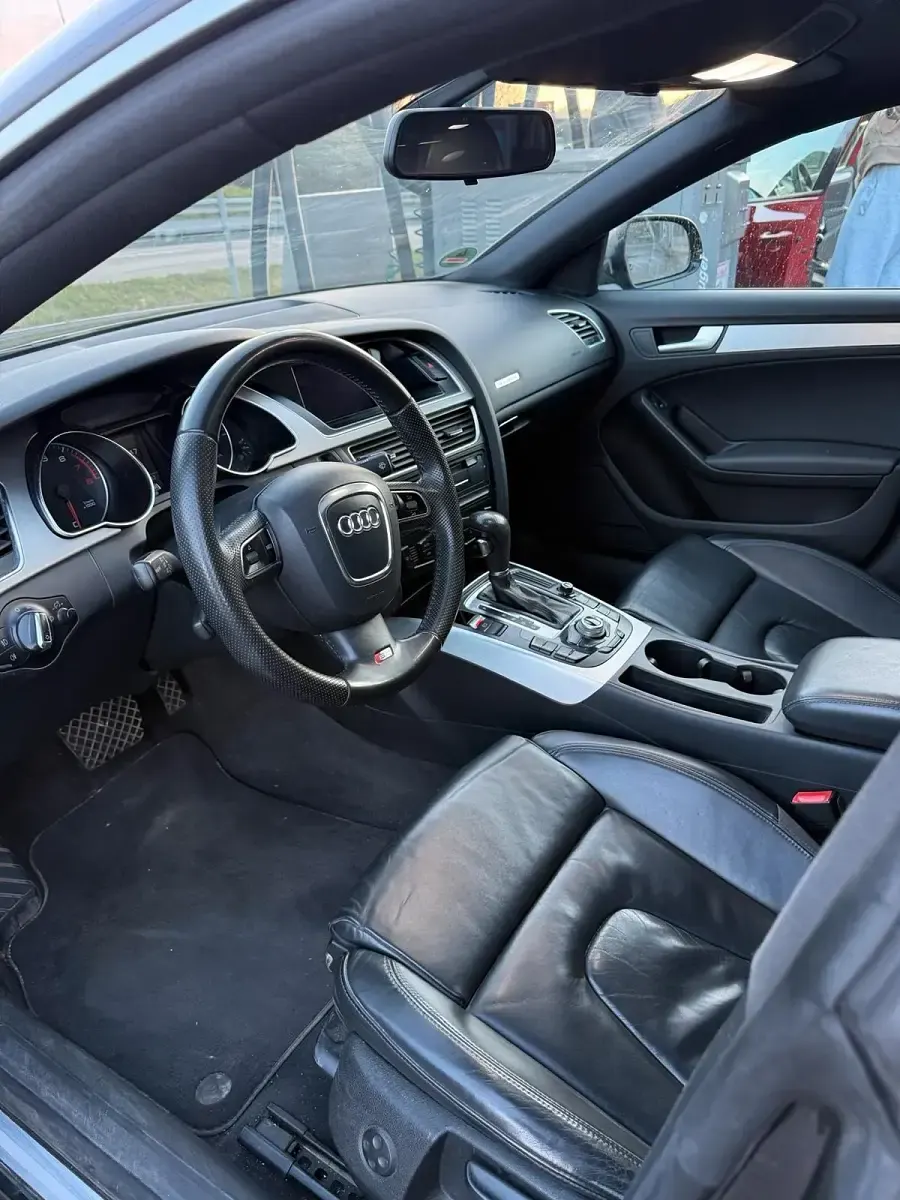 Gebraucht Audi A5 265 PS (194 kW) 2010 Schwarz Coupé
