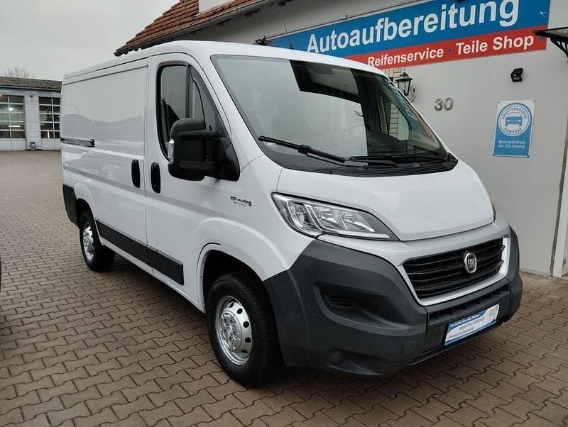 Gebraucht Fiat Ducato 116 PS (85 kW) 2017 Weiß Van