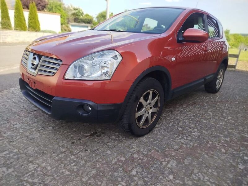 Rot Gebraucht 2008 Nissan Qashqai Acenta SUV | 3.000 € (Guter Preis) - Bild 1/4