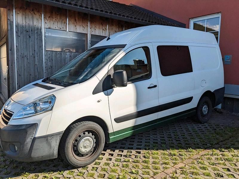 Weiß Gebraucht 2013 Peugeot Expert Van | 7.900 € (Etwas zu teuer) - Bild 1/4
