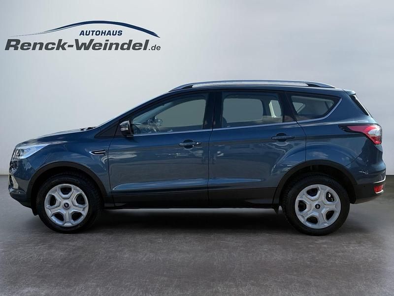 Gebraucht Ford Kuga Cool & Connect 150 PS (110 kW) 2019 Blau SUV