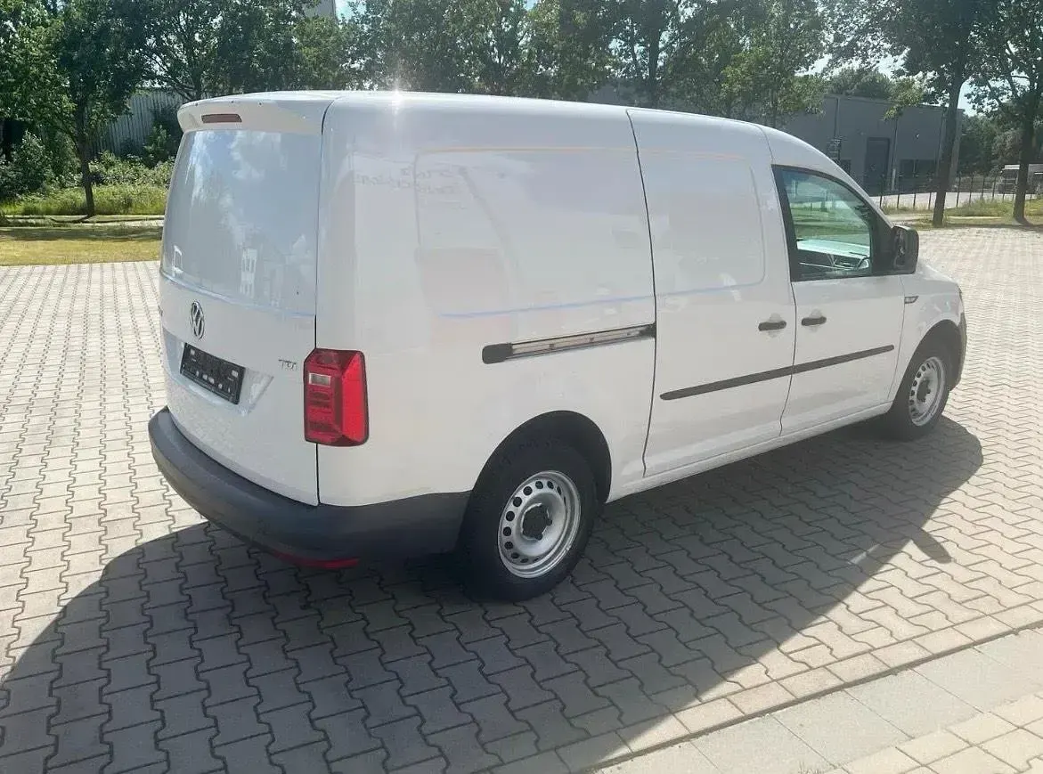Gebraucht VW Caddy 102 PS (75 kW) 2017 Weiß Van / Kleinbus