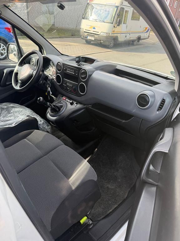 Gebraucht Citroën Berlingo Business Class 75 PS (55 kW) 2017 Weiß Van / Kleinbus