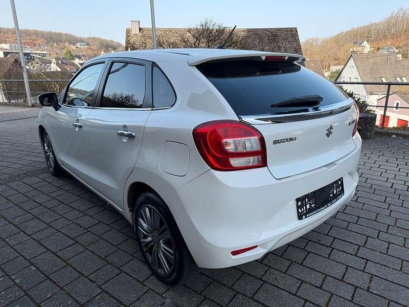 Gebraucht Suzuki Baleno Comfort 111 PS (81 kW) 2017 Weiß Kleinwagen