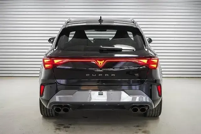 Second-hand Cupra Leon VZ 333 CP (244 kW) 2025 Andere