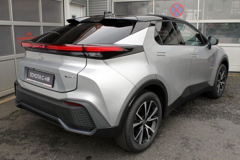 Gebraucht Toyota C-HR Team 197 PS (144 kW) 2024 Grau SUV